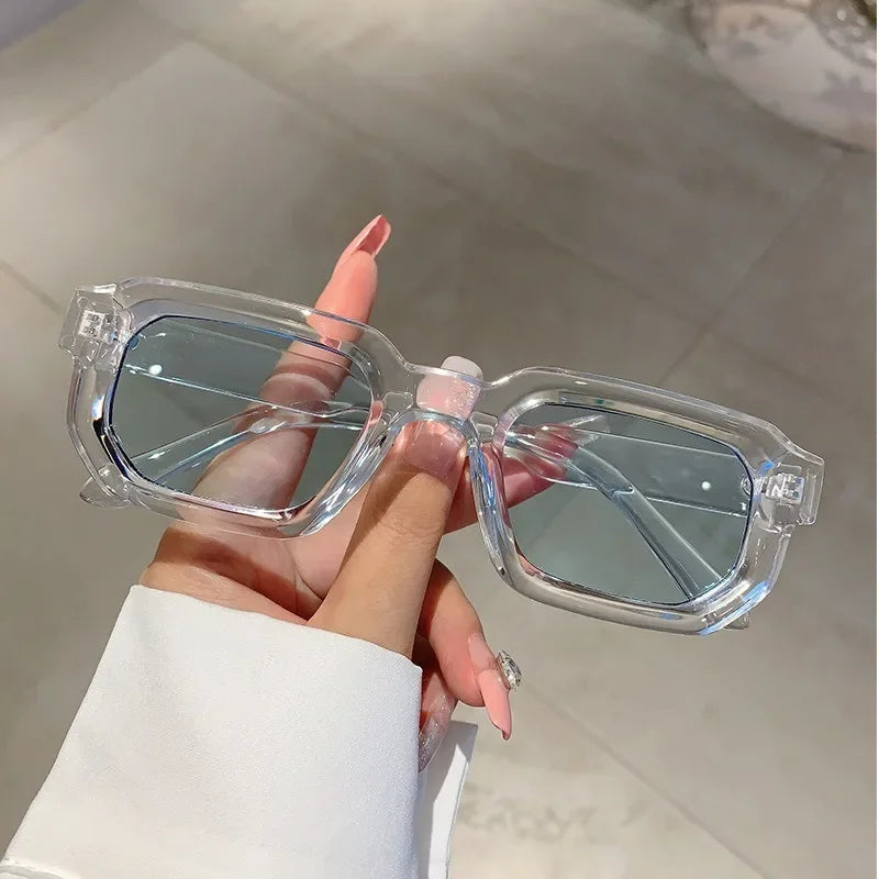 RetroClassic Rectangle Sunglasses – Unisex UV400 Vintage Fashion Shades