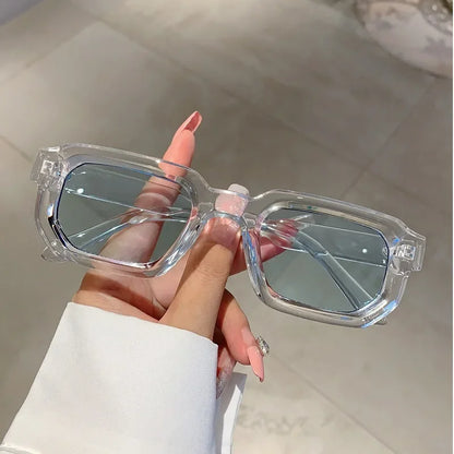 RetroClassic Rectangle Sunglasses – Unisex UV400 Vintage Fashion Shades